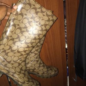 Rain boots